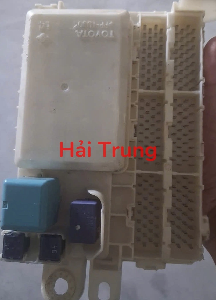 Hộp cầu trì Toyota Innova 2006-2011 Tháo Xe