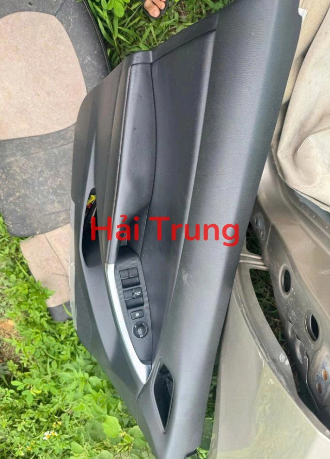 Táp pi cửa Mazda CX-5 2016 Tháo Xe