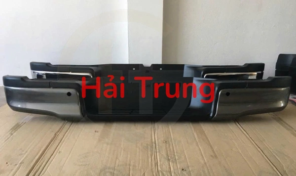 Cản sau Toyota Hilux 2020-2024 Tháo Xe Zin