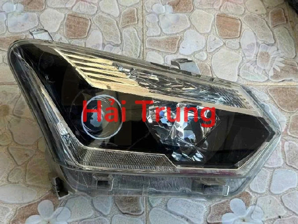 Đèn pha Isuzu Dmax 2015-2018 Tháo Xe
