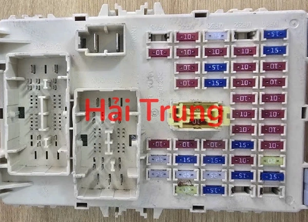 Hộp cầu trì Kia Rio Tháo Xe 91950-1W520 919501W520