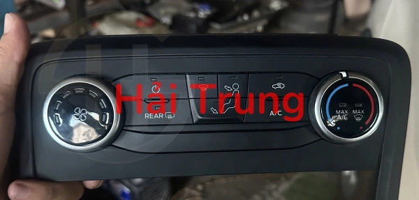 Bảng điều khiển công tắc điều hòa AC Ford Fiesta, Focus, Transit Tháo Xe