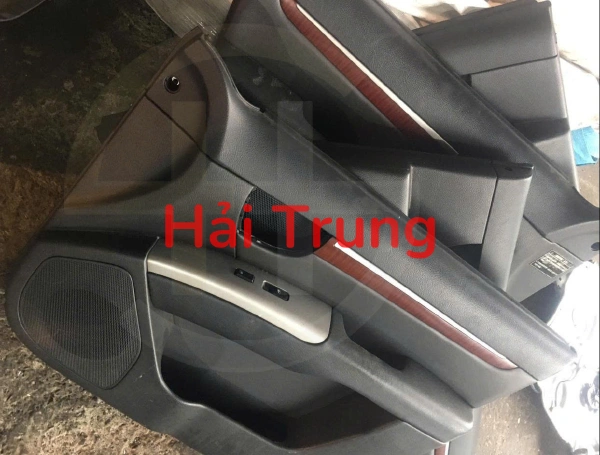 Táp pi cửa Hyundai Santafe 2009 2010 Tháo Xe