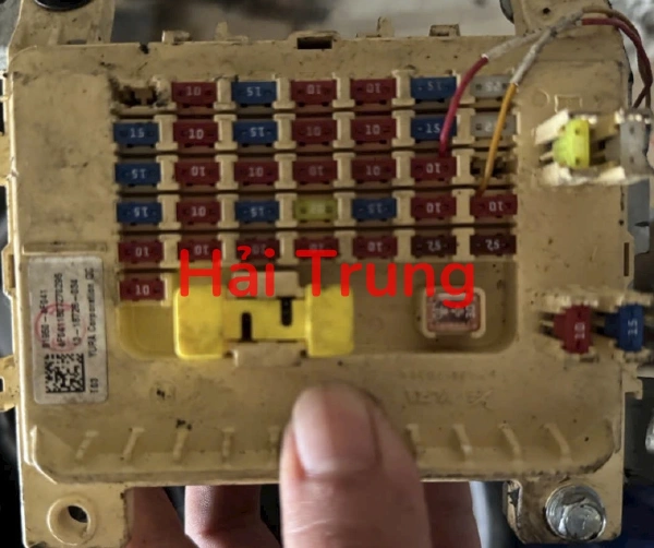Hộp cầu trì Hyundai Porter 2 Tháo Xe 91950-4F041