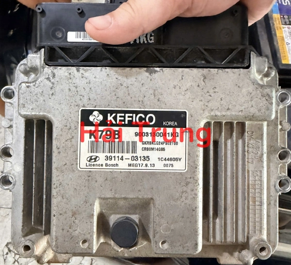 Hộp điều khiển động cơ Hộp đen ECU Kia Cerato 2020 Tháo Xe 39114-03135 3911403135