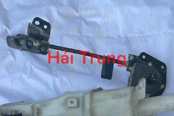 Cáp treo lốp dự phòng Kia Sedona 2019 2020 Tháo Xe