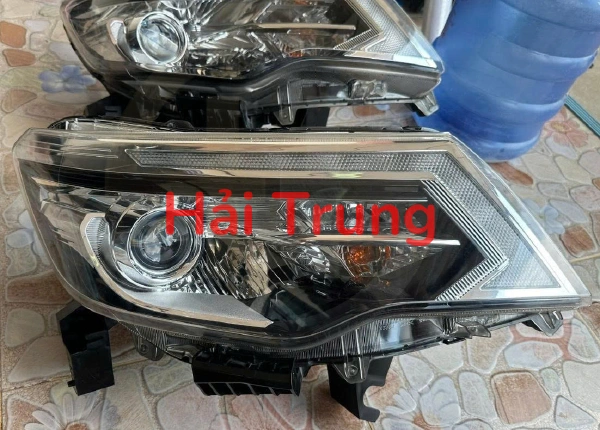 Đèn pha Nissan Terra 2018 2019 2020 Tháo Xe
