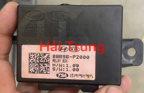 Hộp điều khiển ghế Kia Sorento Tháo Xe 88B96-P2000
