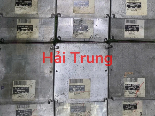 Hộp điều khiển động cơ Toyota Hilux 1KD, 2KD Tháo Xe