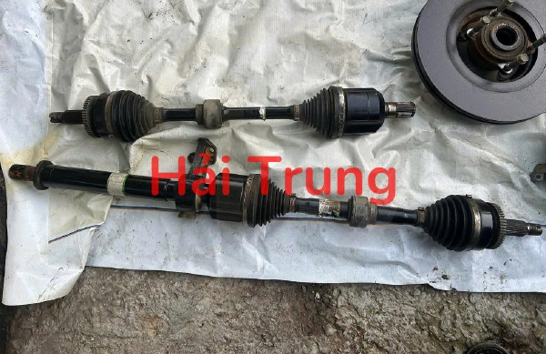 Cây láp, láp trung gian Kia Sedona 2019 2020 Tháo Xe