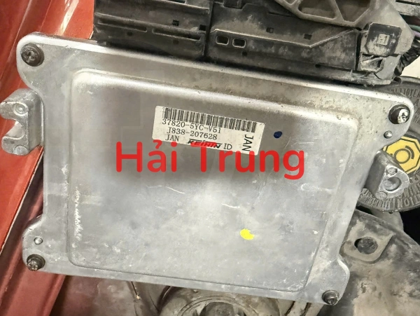 Hộp điều khiển động cơ Hộp đen ECU Honda Brio Tháo Xe 37820-5YC-V51