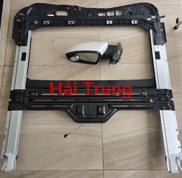 Khung cửa sổ trời Kia Cerato 2019-2021 Tháo Xe