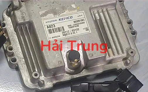 Hộp điều khiển động cơ ECU Kia Soluto Tháo Xe 3911703122