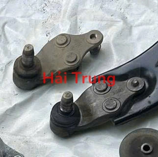 Rotuyn trụ Kia Sedona 2019 2020 Tháo Xe