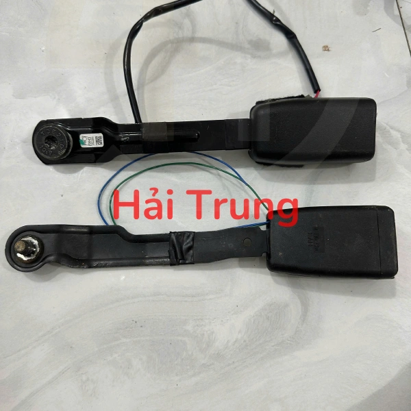 DHA957620 Chốt dây an toàn Mazda 3, 6, CX3, CX30, CX5, CX8, CX9 2019-2026 Tháo Xe