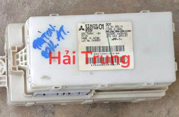 8637A601 Hộp Etacs Mitsubishi Triton 2012 Tháo Xe