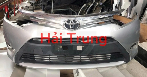 Cản trước Toyota Vios 2014 2015 2016 màu trắng bạc Tháo Xe