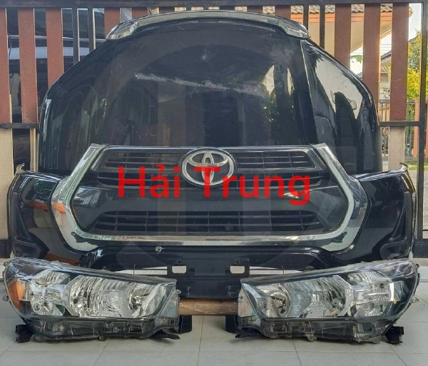 Đèn pha, cản trước, nắp capo, ca lăng Toyota Hilux 2021-2025 Tháo Xe