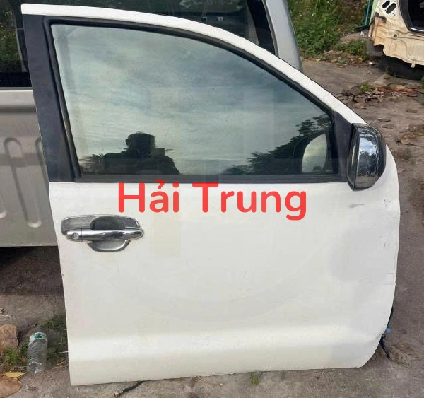 Cánh cửa Toyota Fortuner 2009-2011 Tháo Xe Zin