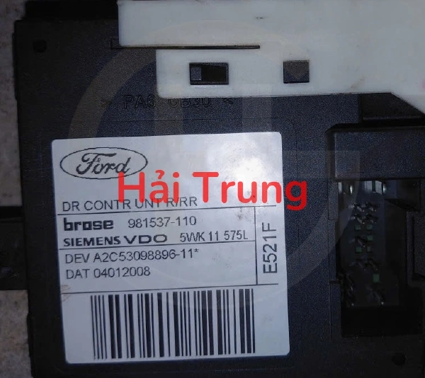 Mô tơ lên xuống kính Ford Focus Tháo Xe 981537-110-E521F