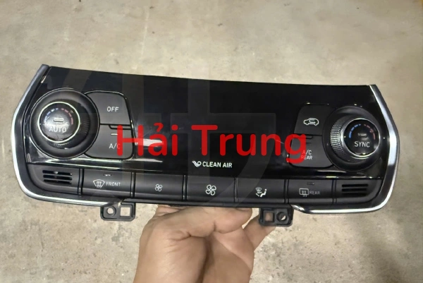 97250S1EC2 Cụm công tắc điều khiển điều hòa Ac Hyundai Santafe 2022-2024 Tháo Xe