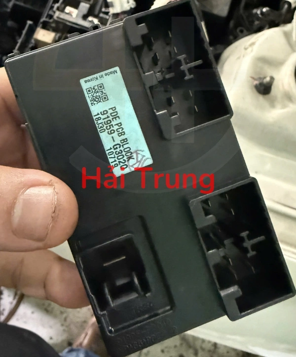 Hộp cầu trì Hyundai I30 Tháo Xe 91959G3020