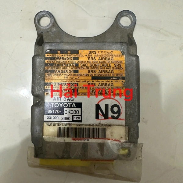 891700K080 Hộp điều khiển túi khí Toyota Innova, Hilux Tháo Xe