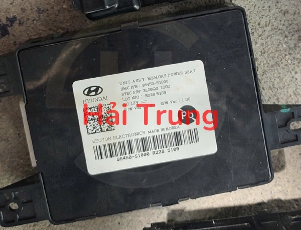 Hộp ghế Hyundai Santafe Tháo Xe 95450S1000