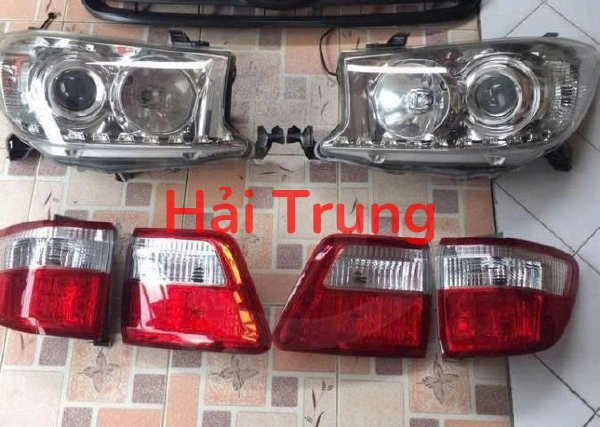 Đèn pha, đèn hậu Toyota Fortuner 2009-2011 Tháo Xe