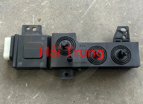 Công tắc chỉnh ghế phải Toyota Camry 2010 Tháo Xe