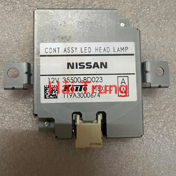 Hộp điều khiển đèn pha Nissan Versa Tháo Xe 988205EC0A