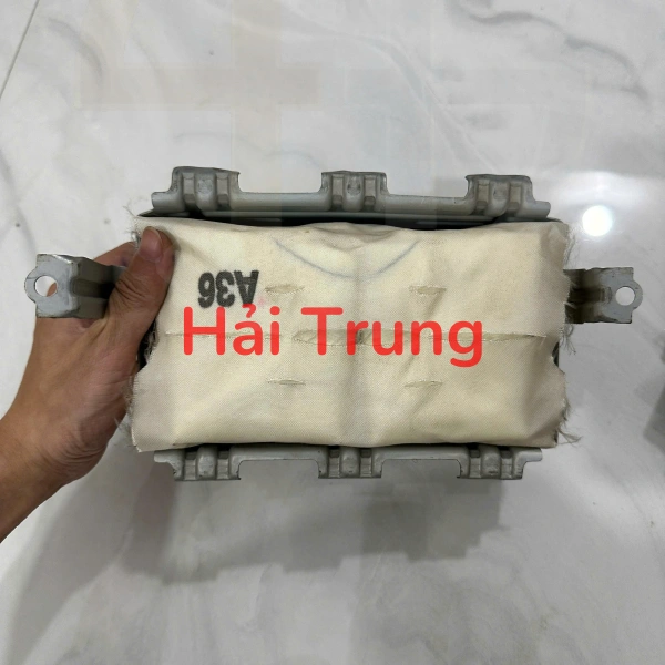 739600K70 Túi khí táp lô Toyota Hilux 2021 Tháo Xe