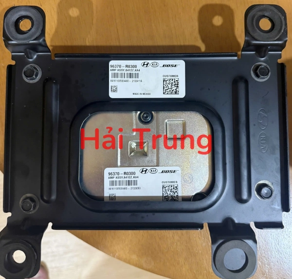 Hộp âm ly amply Kia Carnival Tháo Xe 96370-R0300 96370R0300