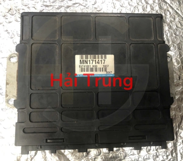 Hộp điều khiển động cơ Hộp đen ECU Mitsubishi Grandis Tháo Xe MN171417