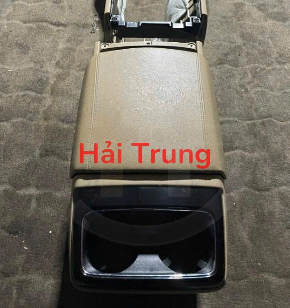 Yên ngựa Kia Sedona 2019 2020 Tháo Xe