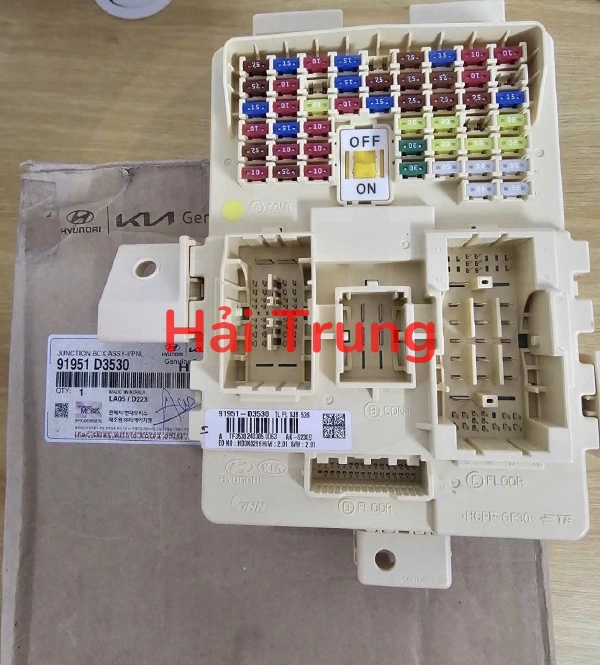 Hộp cầu trì trong xe Hyundai Tucson 2015-2021 Tháo Xe 91951D3530