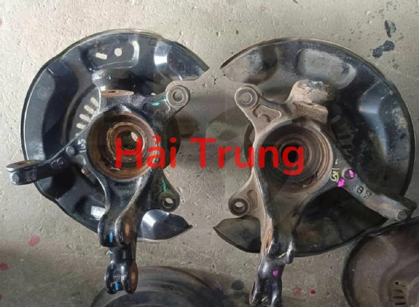 Ngõng moay ơ Toyota Vios Tháo Xe