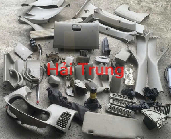 Ốp nhựa nội thất đầy đủ Toyota Innova 2006-2016 Tháo Xe