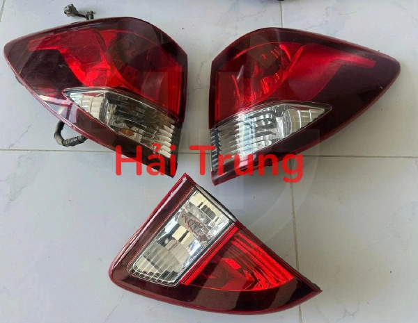 Đèn hậu Mazda BT-50 2016-2019 Tháo Xe Zin