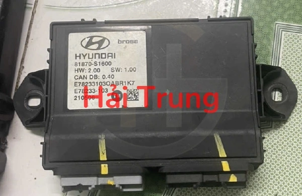 Hộp cốp Hyundai Santafe 2022-2024 Tháo Xe 81870S1600