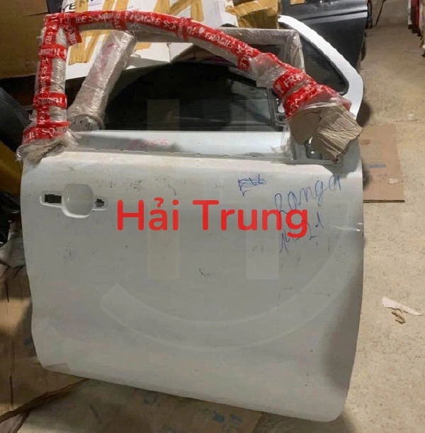 Cánh cửa trước Ford Ranger 2014 2015 2016 2017 Tháo Xe Màu Trắng