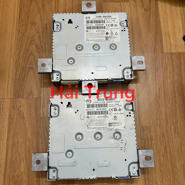 Hộp âm ly Mazda 3 2022-2026 Tháo Xe
