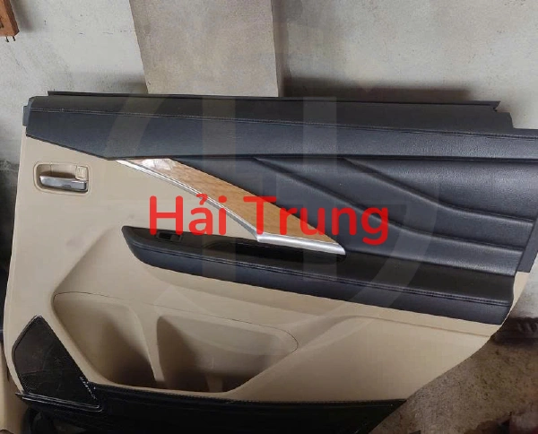 Táp pi cửa Mitsubishi Xpander 2019-2022 AT Tháo Xe