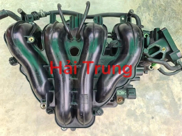 Cổ hút gió động cơ Ford Escape 2009-2013 Tháo Xe