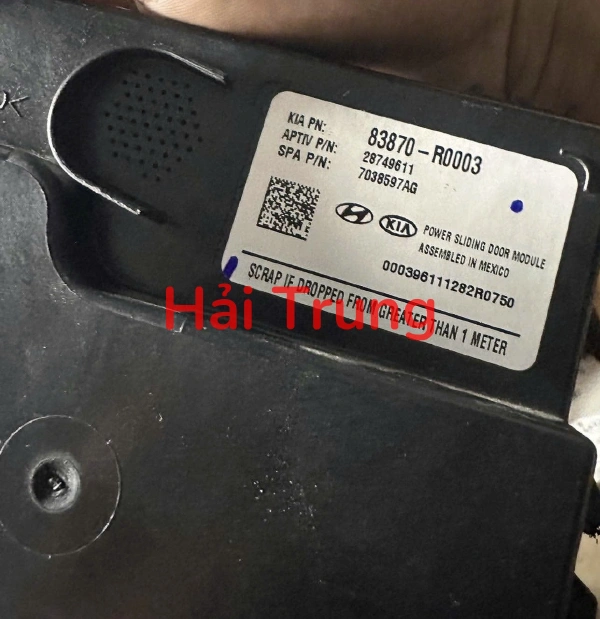 Hộp điều khiển cửa lùa Kia Carnival Tháo Xe 83870-R0003 83870R0003