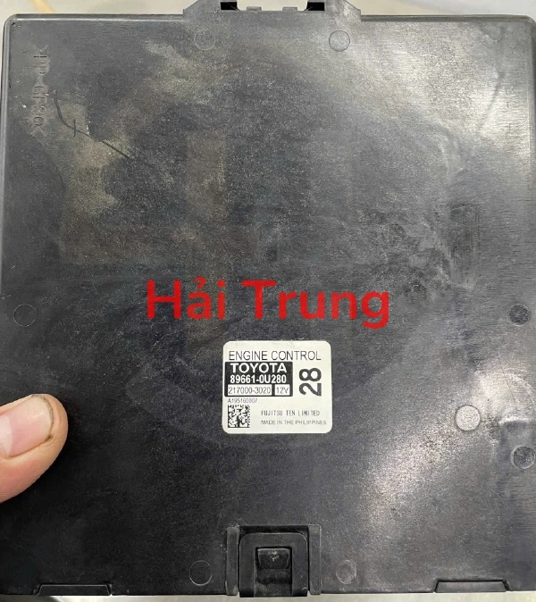 Hộp điều khiển động cơ Hộp đen ECU Toyota Vios Tháo Xe 89661-0U280