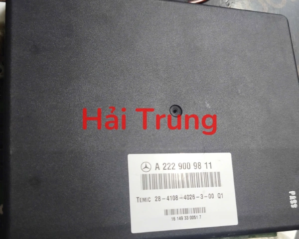 Hộp điều khiển nâng gầm Mercedes C300 W205 Tháo Xe A2229009811