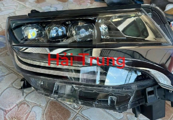Đèn pha Toyota ALPHARD Tháo Xe