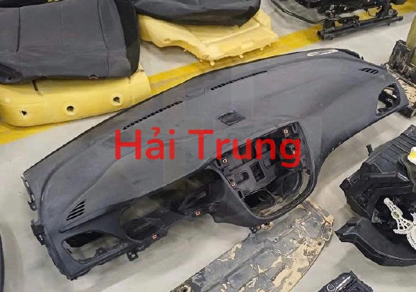 Mặt táp lô Vinfast Fadil Tháo Xe