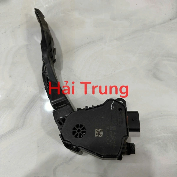 180025EA0A Bàn đạp ga Nissan Almera Tháo Xe
